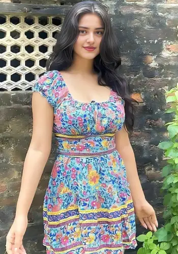 punjabi Call Girl in Delhi